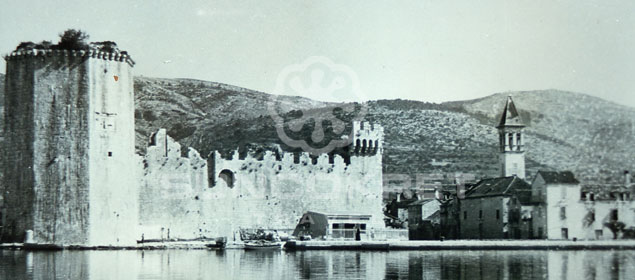 Trogir History - Kamerlengo